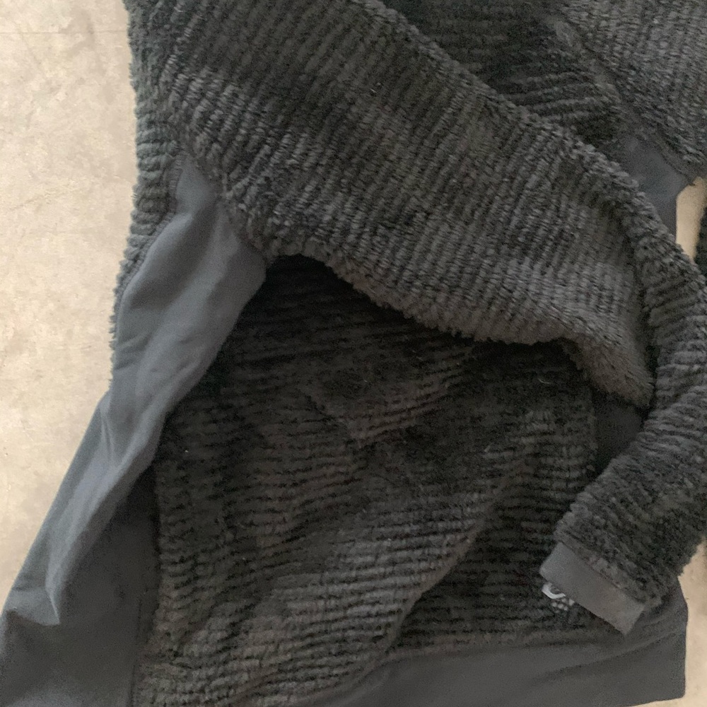 Fleece Pullover - image 5